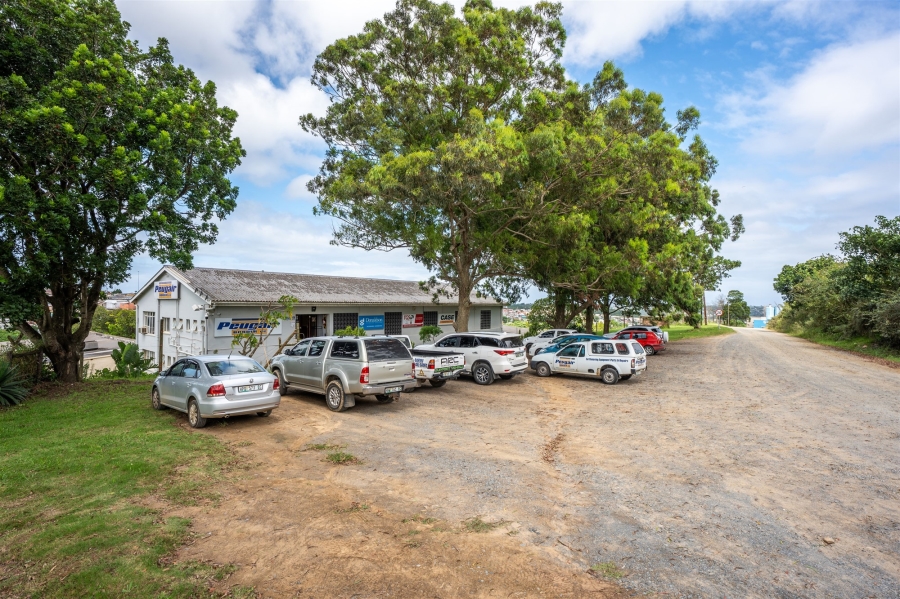 Commercial Property for Sale in Beacon Bay Eastern Cape
